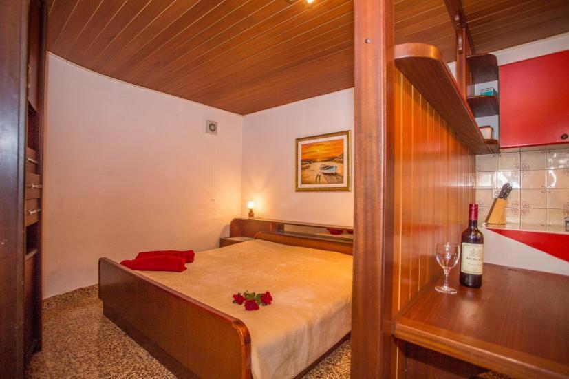 Vila Anita Sumartin Extérieur photo